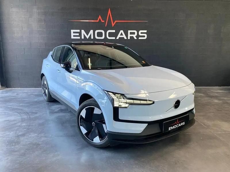 Bleu Utilisé 2024 Volvo EX30 Plus SUV | 31 490 € (Prix juste) - Image 1/4