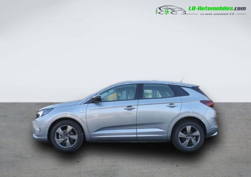 Utilisé 2024 Opel Grandland X SUV | 23 900 € (Prix juste) - Image 1/1