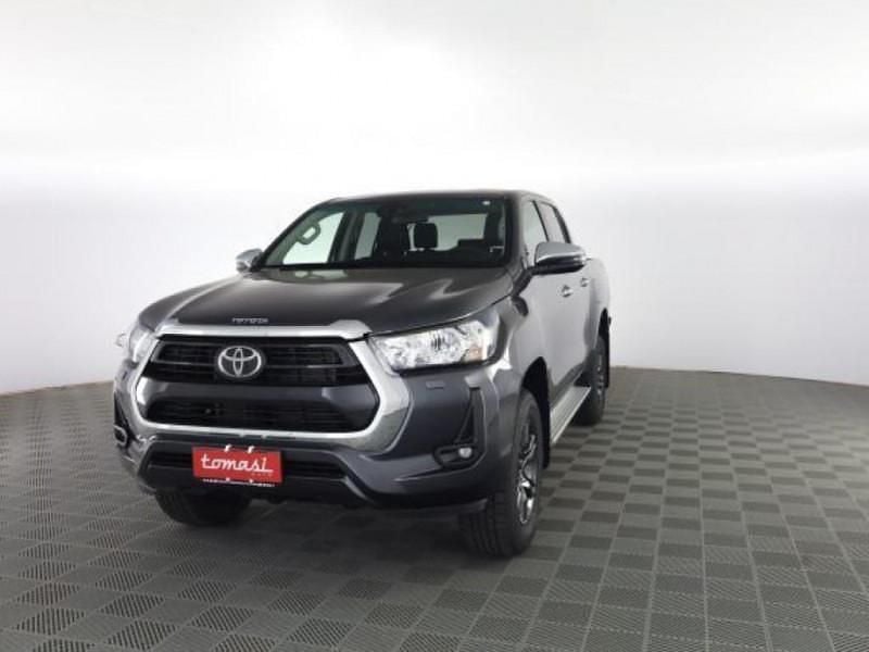 Utilisé 2025 Toyota HiLux Pick-up | 45 896 € (Prix cher) - Image 1/4