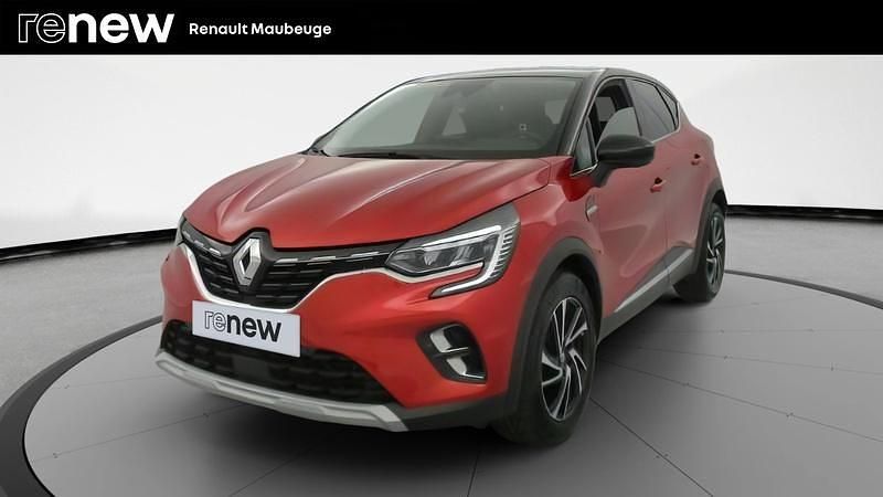 Rouge Utilisé 2020 Renault Captur Intens SUV | 15 999 € (Prix juste) - Image 1/4