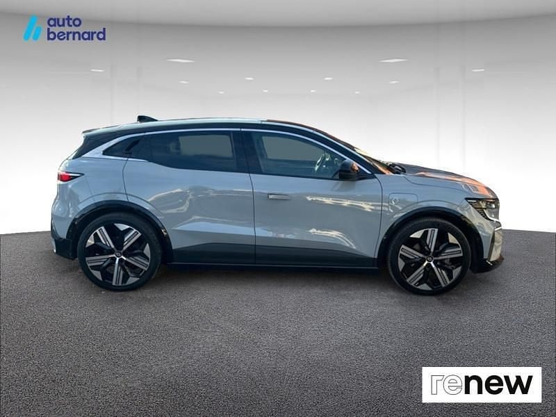 Occasion Renault Megane E-Tech Iconic 161 kW (220 ch) 2022 Gris Berline