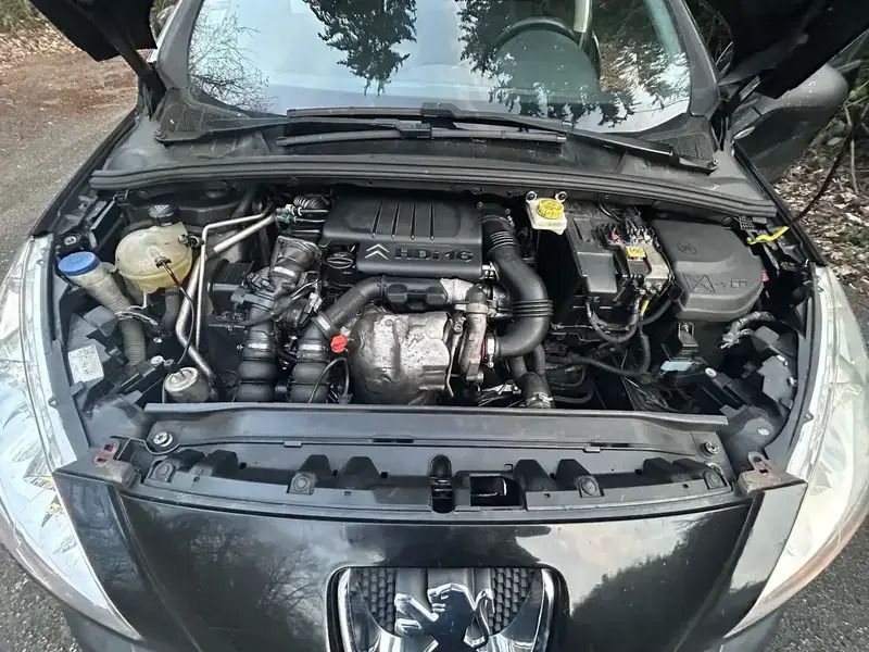 Utilisé 2008 Peugeot 308 Berline | 1 900 € (Bon prix) - Image 1/4