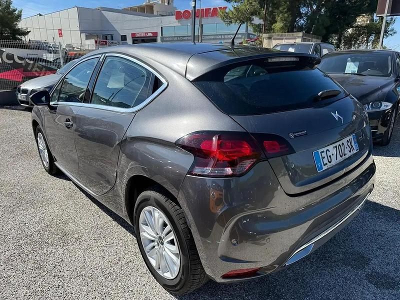 Occasion DS Automobiles DS4 Business 122 ch (89 kW) 2016 Gris Citadine
