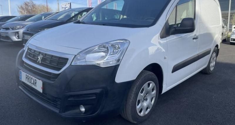 Blanc Utilisé 2018 Peugeot Partner Premium Van | 9 490 € (Bon prix) - Image 1/4