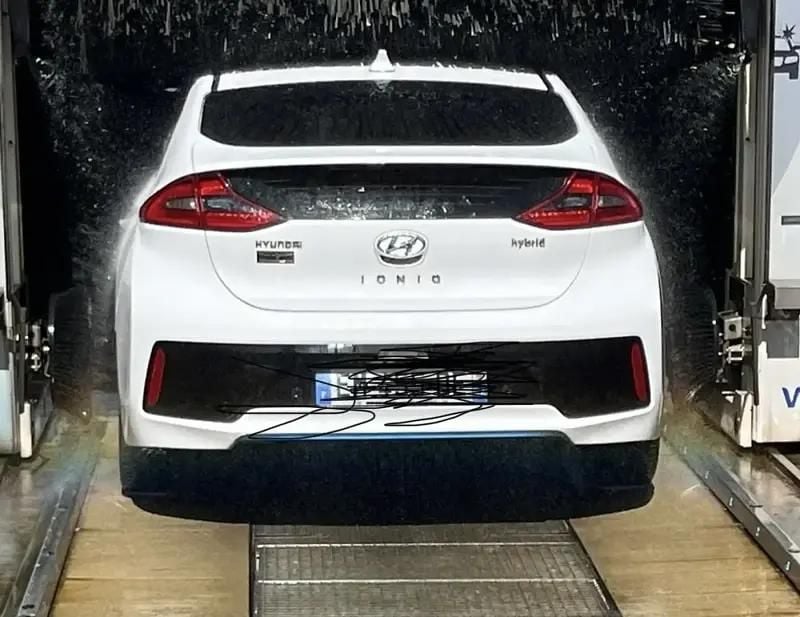Utilisé 2017 Hyundai Ioniq Berline | 11 150 € (Prix juste) - Image 1/4