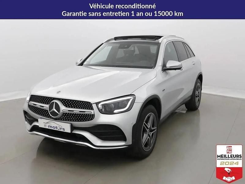 Blanc Utilisé 2020 Mercedes GLC300e AMG line SUV | 41 900 € (Prix juste) - Image 1/4