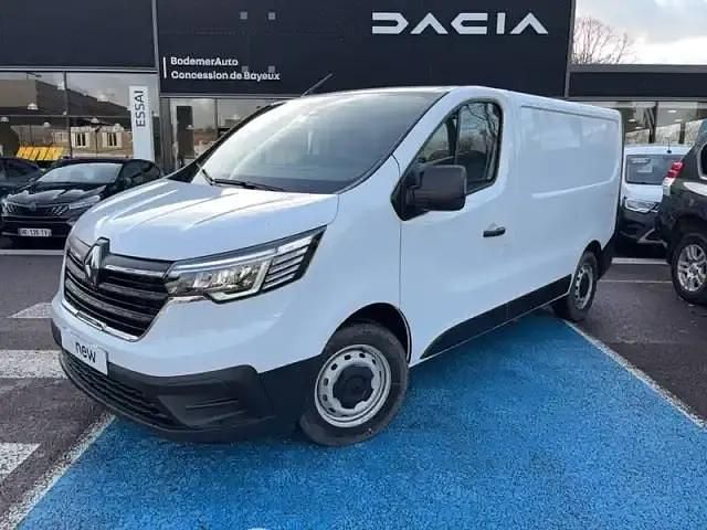 Blanc Occasion 2024 Renault Trafic Monospace | 26 590 € (Bon prix) - Image 1/4