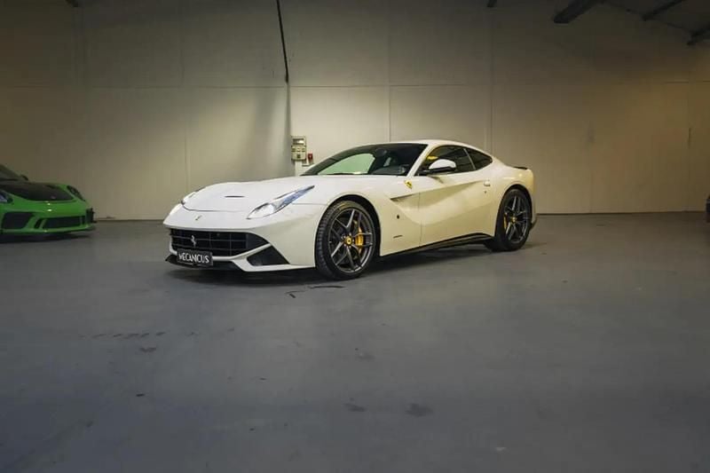 Occasion Ferrari F12 751 ch (552 kW) 2014 Blanc Coupé