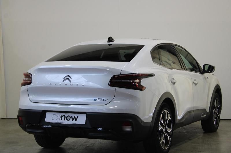 Occasion Citroën e-C4 Shine 100 kW (136 ch) 2023 Blanc Berline