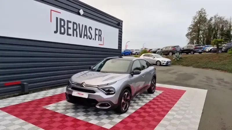 Utilisé 2022 Citroën C4 Shine Berline | 17 590 € (Prix juste) - Image 1/4