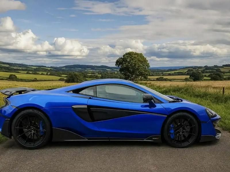 Bleu Occasion 2019 McLaren 600LT Coupé | 219 000 € - Image 1/4