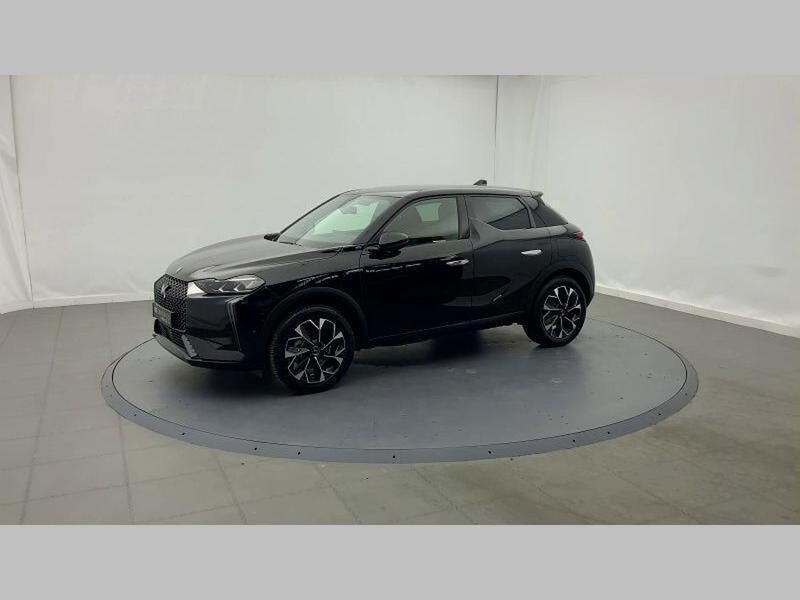 Noir Utilisé 2023 DS Automobiles DS3 Crossback E-Tense Rivoli SUV | 24 790 € (Prix juste) - Image 1/4