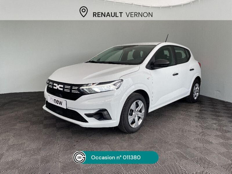 Blanc Utilisé 2023 Dacia Sandero Essentiel Citadine | 12 290 € (Prix juste) - Image 1/4