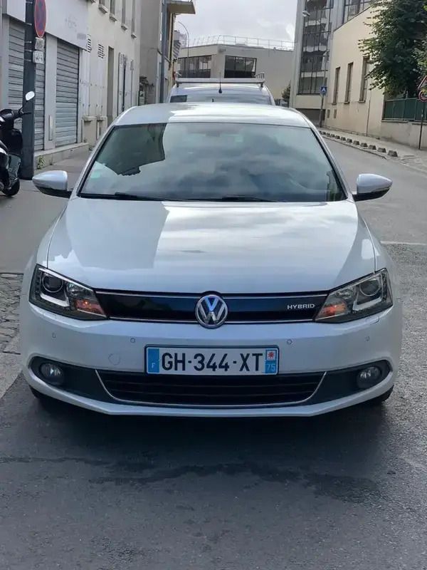 Blanc Utilisé 2013 VW Jetta Berline | 7 000 € - Image 1/4