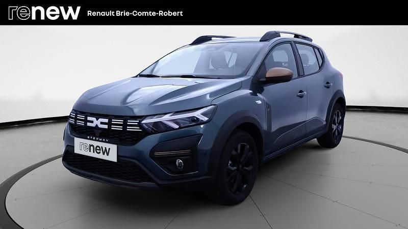 Vert Utilisé 2025 Dacia Sandero Extreme Citadine | 17 870 € (Prix assez cher) - Image 1/4