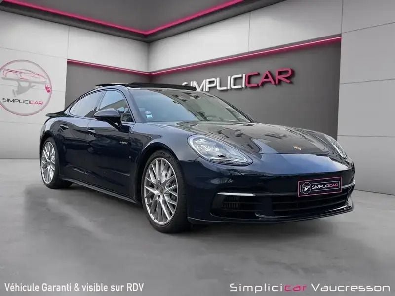 Bleu Utilisé 2018 Porsche Panamera Berline | 79 880 € (Bon prix) - Image 1/4