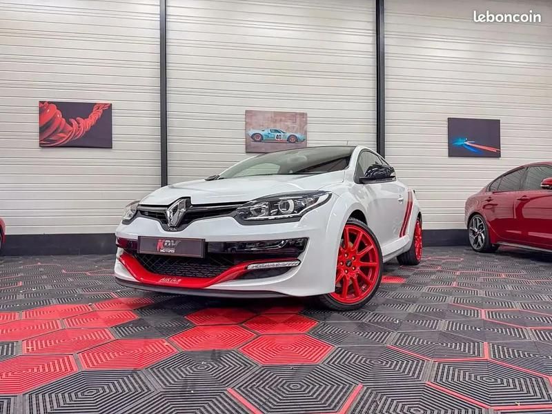 Blanc Utilisé 2014 Renault Mégane III Trophy Berline | 30 990 € - Image 1/4