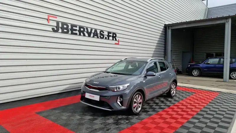 Utilisé 2022 Kia Stonic Active SUV | 14 590 € (Prix juste) - Image 1/4