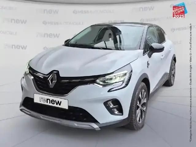 Blanc nacré/noir etoile Utilisé 2024 Renault Captur Techno SUV | 22 999 € (Prix juste) - Image 1/4