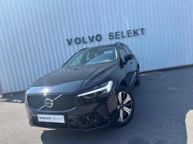 Utilisé 2024 Volvo XC60 Plus SUV | 52 990 € (Prix juste) - Image 1/4