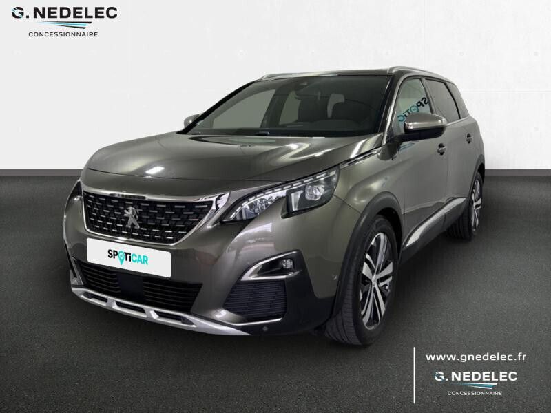 Utilisé 2017 Peugeot 5008 GT Monospace | 28 800 € (Prix cher) - Image 1/4