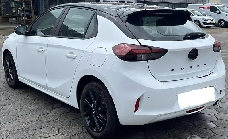 Utilisé 2024 Opel Corsa Berline | 12 000 € (Super prix) - Image 1/4