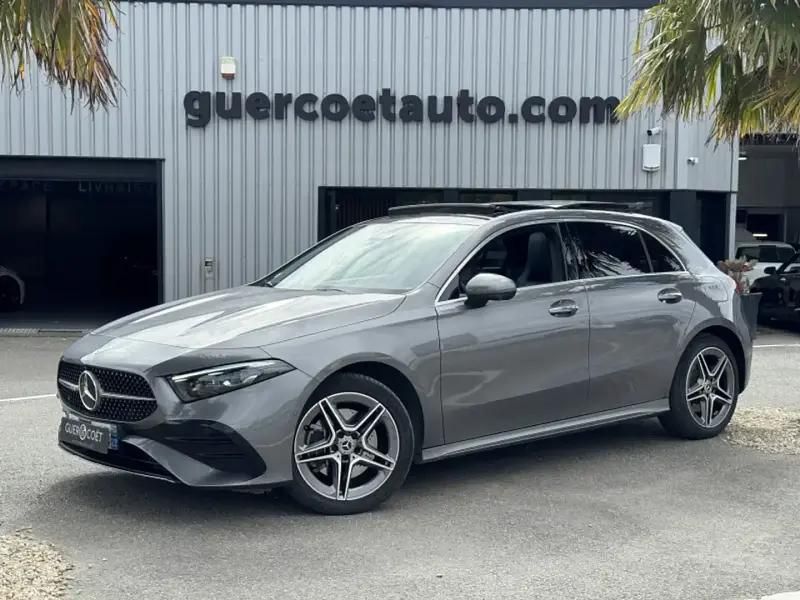 Gris Utilisé 2023 Mercedes A250 AMG line Berline | 30 990 € (Prix assez cher) - Image 1/4
