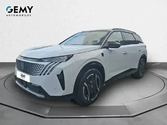 Teinte m. blanc okénite Utilisé 2025 Peugeot 5008 | 42 490 € - Image 1/4