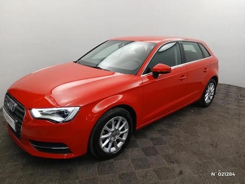 Rouge Occasion 2015 Audi A3 Ambition | 15 790 € - Image 1/4