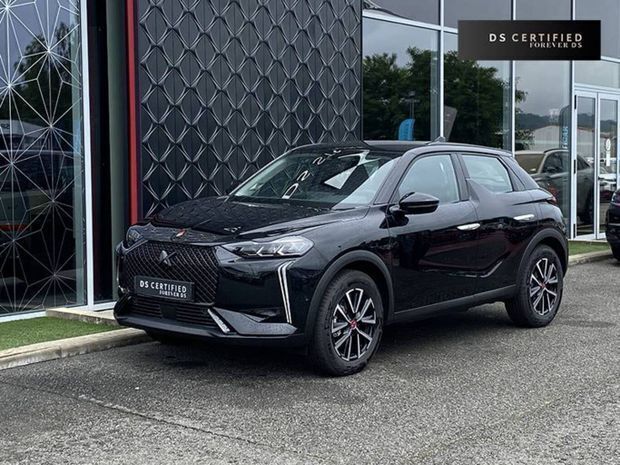 Noir Utilisé 2023 DS Automobiles DS3 Crossback E-Tense Performance SUV | 33 200 € - Image 1/4