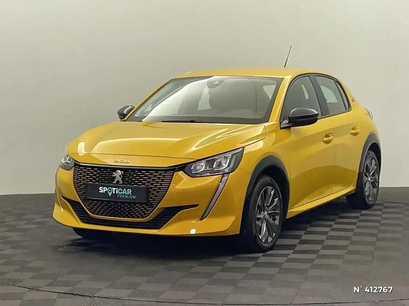 Jaune Occasion 2022 Peugeot e-208 Active Citadine | 18 980 € (Prix cher) - Image 1/4
