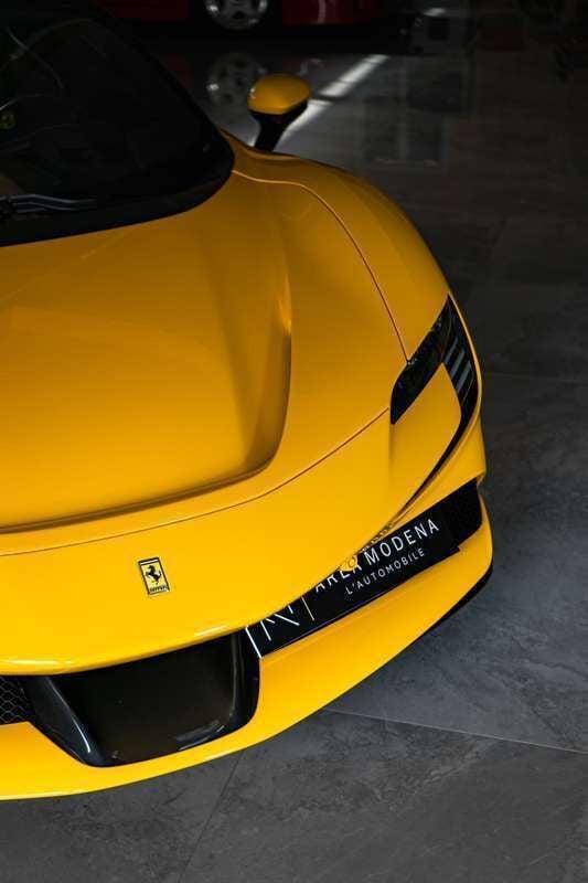 Occasion Ferrari SF90 999 ch (734 kW) 2023 Jaune Coupé