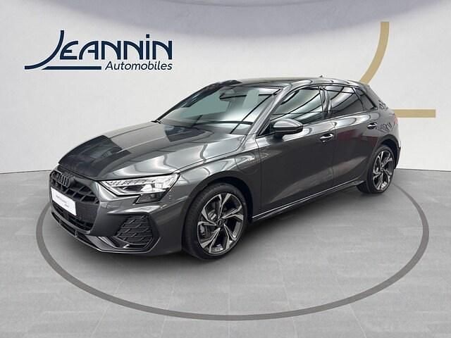 Gris daytona nacré Utilisé 2026 Audi A3 Sportback e-tron S-Line Citadine | 49 900 € - Image 1/4