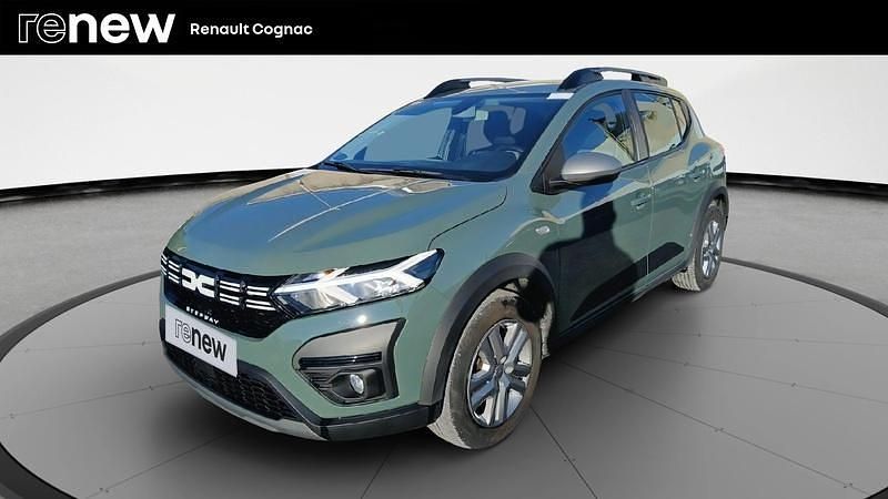 Vert Occasion 2023 Dacia Sandero Expression Citadine | 14 500 € (Prix juste) - Image 1/4