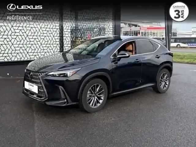 Noir graphite métallisé Occasion 2024 Lexus NX450h+ SUV | 54 990 € (Prix juste) - Image 1/4