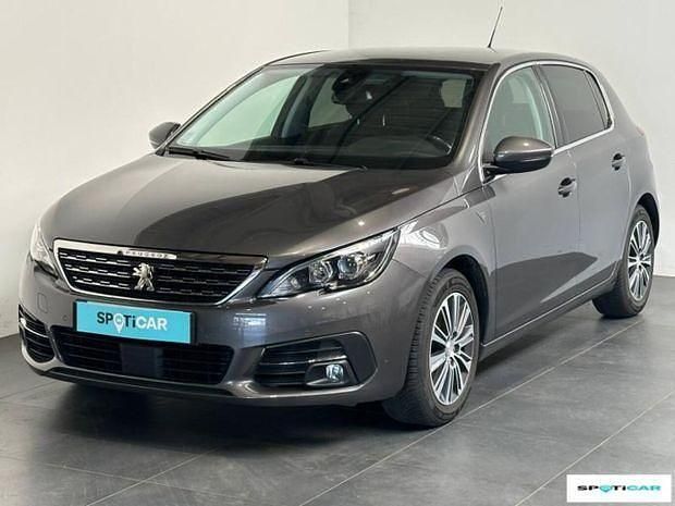 Gris Utilisé 2021 Peugeot 308 S Berline | 15 990 € (Prix juste) - Image 1/4