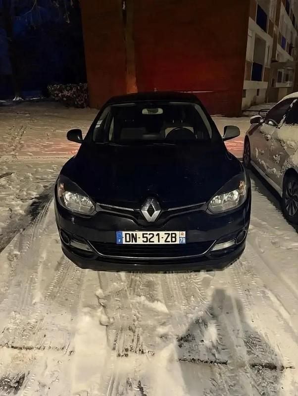 Occasion 2015 Renault Mégane Bose Edition Berline | 9 000 € (Prix juste) - Image 1/4