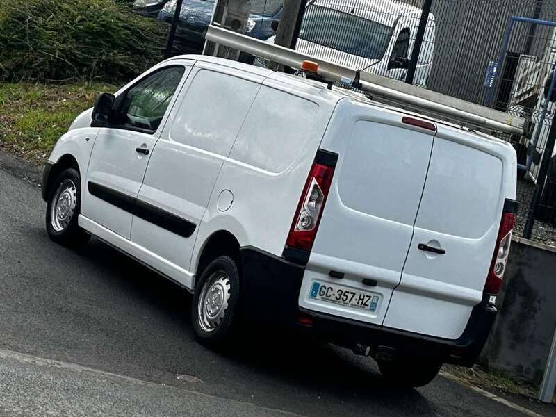 Image 3/4