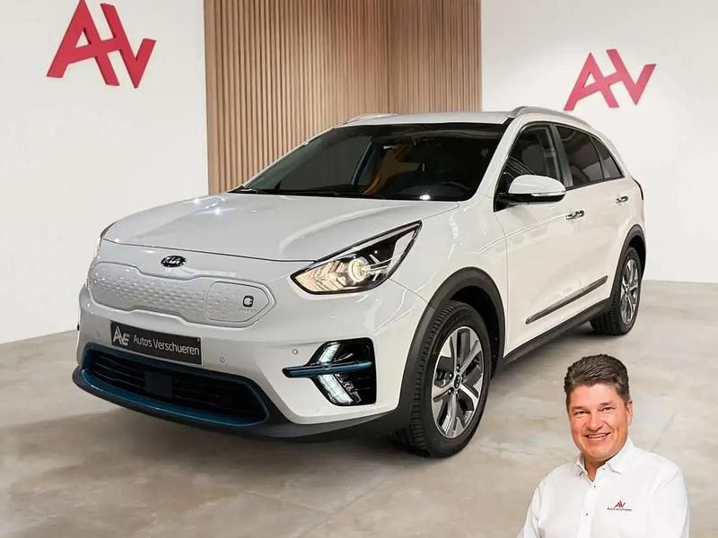 Blanc Occasion 2020 Kia e-Niro SUV | 21 990 € (Prix juste) - Image 1/4