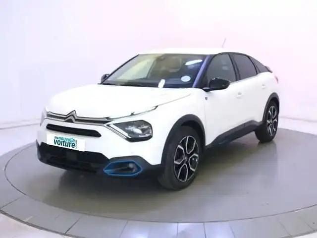 Blanc Utilisé 2021 Citroën e-C4 Berline | 15 790 € (Prix juste) - Image 1/4
