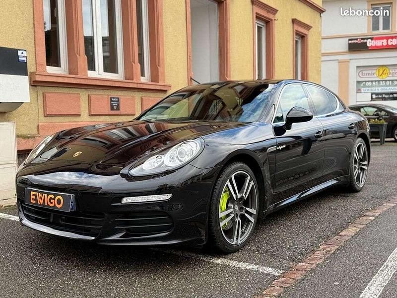 Occasion Porsche Panamera 334 ch (245 kW) 2015 Noir Citadine