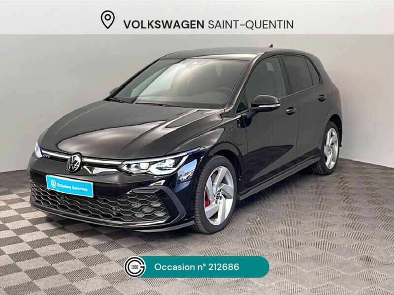 Noir Utilisé 2021 VW Golf VIII GTE Berline | 25 990 € (Prix juste) - Image 1/4