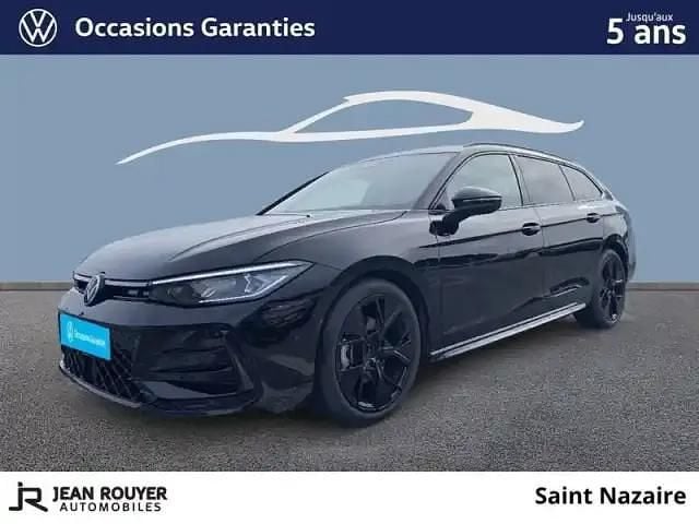 Noir ebene Utilisé 2024 VW Passat Break | 43 990 € - Image 1/4