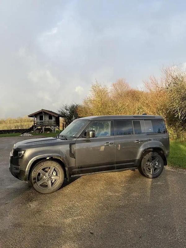 Occasion 2021 Land Rover Defender SE Dynamic SUV | 45 000 € - Image 1/4