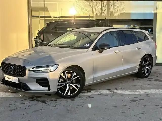 Occasion Volvo V60 163 ch (119 kW) 2023 Gris Break