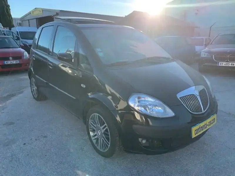 Noir Utilisé 2007 Lancia Musa Monospace | 4 990 € - Image 1/4