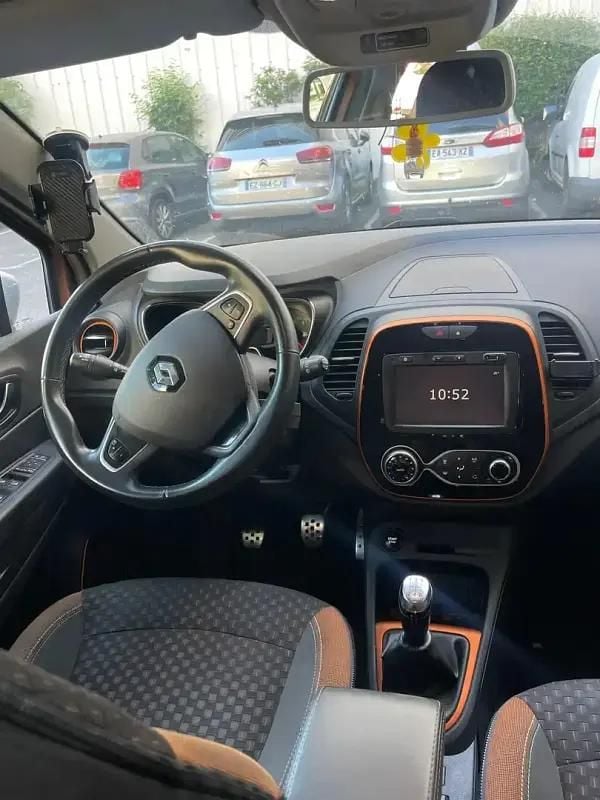 Image 2/4