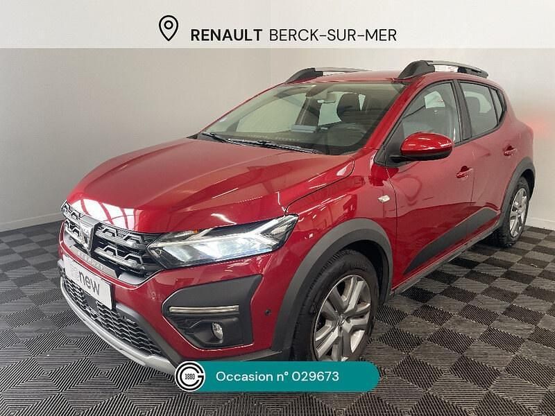 Rouge Utilisé 2022 Dacia Sandero Comfort Citadine | 14 990 € (Prix juste) - Image 1/4