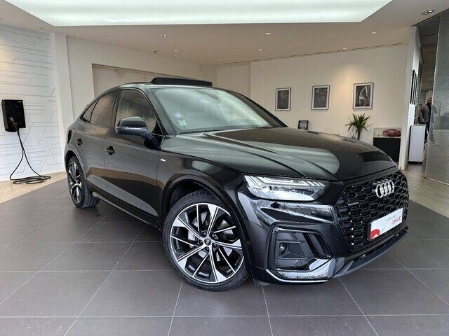 Noir mythe métallisé Utilisé 2024 Audi Q5 Sportback S-Line SUV | 79 980 € - Image 1/4