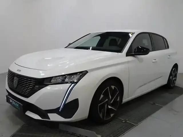 Blanc Occasion 2022 Peugeot 308 Allure Berline | 18 990 € (Prix juste) - Image 1/4